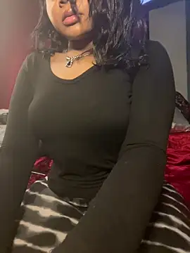 bellacagyal online show from January 17, 7:13 am