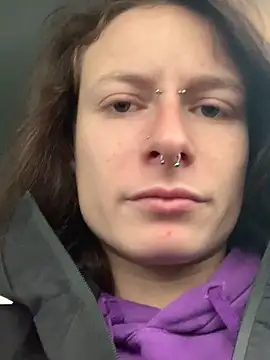 GoldenPussy1329 online show from December 21, 11:39 am