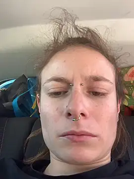 GoldenPussy1329 online show from March 27, 2:06 pm