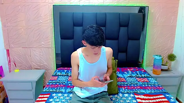 thaigo twink38 online show from October 17, 3:31 am