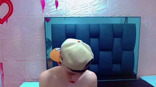 thaigo twink38 online show from February 17, 7:16 am