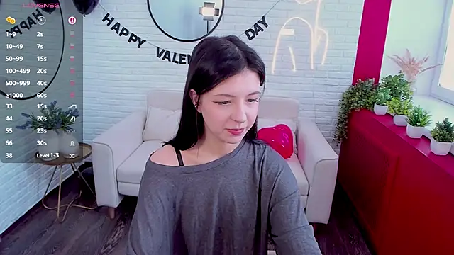 Snapshot of Azaliya_Haze chatting on February 15, 10:14 am Azaliya Haze online show from February 15, 10:14 am