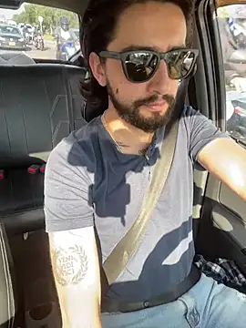 maximusdominus26 online show from November 22, 8:30 pm