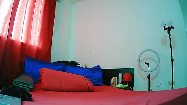 Snapshot of MissAsly chatting on November 28, 2:09 pm MissAsly online show from November 28, 2:09 pm