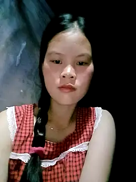 Snapshot of Tuelam_xx chatting on October 2, 8:16 pm Tuelam xx online show from October 2, 8:16 pm