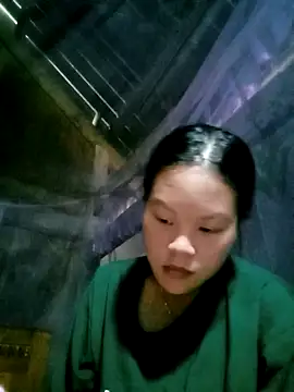 Snapshot of Tuelam_xx chatting on October 8, 1:47 am Tuelam xx online show from October 8, 1:47 am