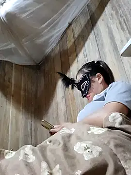 Tuyet xx online show from October 4, 2:04 pm