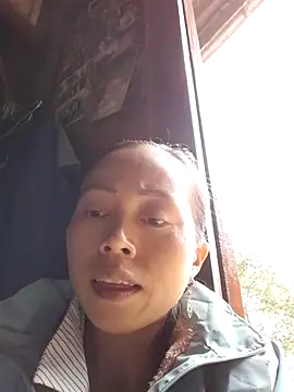 Tuyet xx online show from November 6, 4:13 am