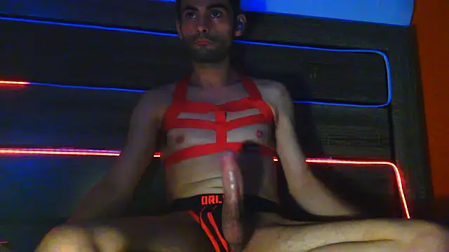 highinhtxx online show from October 3, 8:11 am