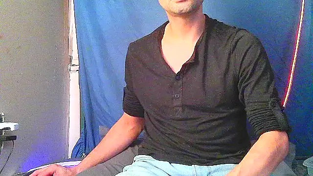 highinhtxx online show from October 10, 5:23 pm