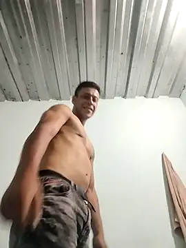 Snapshot of Dani156y chatting on October 16, 4:35 am Dani156y online show from October 16, 4:35 am