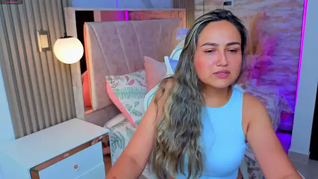 lila cute1 online show from November 14, 5:00 pm