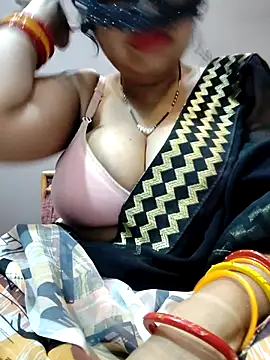 Snapshot of Hot__bhabhi_99 chatting on March 19, 5:00 am Hot bhabhi 99 online show from March 19, 5:00 am