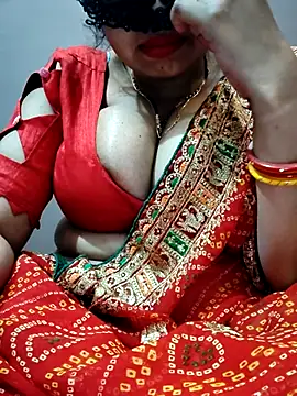 Snapshot of Hot__bhabhi_99 chatting on April 8, 3:50 am Hot bhabhi 99 online show from April 8, 3:50 am