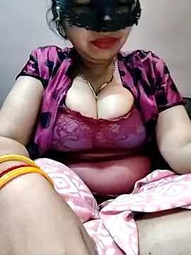 Snapshot of Hot__bhabhi_99 chatting on April 10, 3:56 am Hot bhabhi 99 online show from April 10, 3:56 am