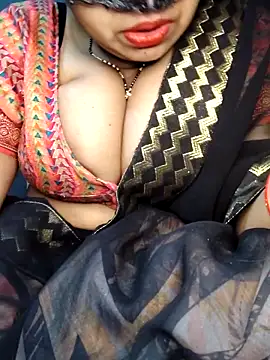 Snapshot of Hot__bhabhi_99 chatting on May 17, 3:48 am Hot bhabhi 99 online show from May 17, 3:48 am