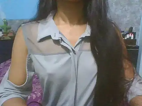 Snapshot of hey_mishtidoll chatting on August 7, 6:48 am hey mishtidoll online show from August 7, 6:48 am