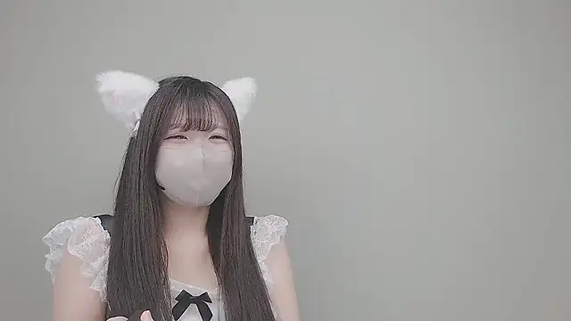 Snapshot of Pome_18_cute chatting on October 9, 4:10 am Pome 18 cute online show from October 9, 4:10 am