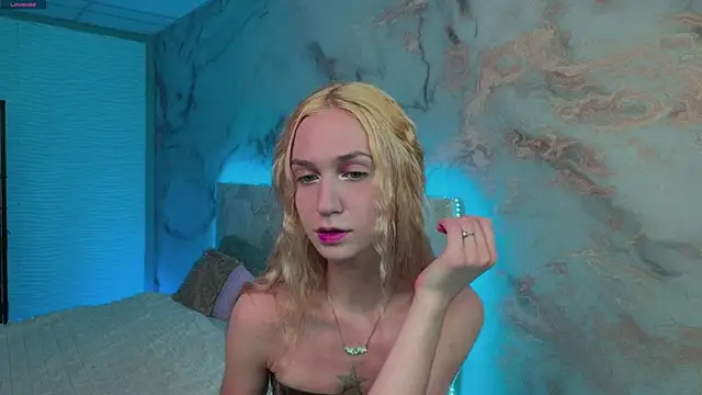SerenaCrystall online show from July 30, 10:36 am