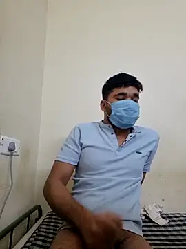 Snapshot of abhi05x chatting on December 5, 6:33 am abhi05x online show from December 5, 6:33 am