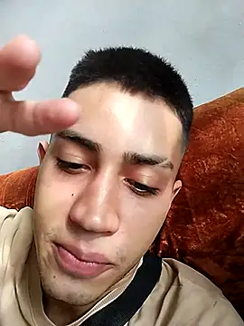 Snapshot of duvan_777 chatting on October 1, 8:26 pm duvan 777 online show from October 1, 8:26 pm