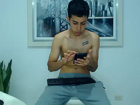 Snapshot of duvan_777 chatting on October 26, 11:31 pm duvan 777 online show from October 26, 11:31 pm