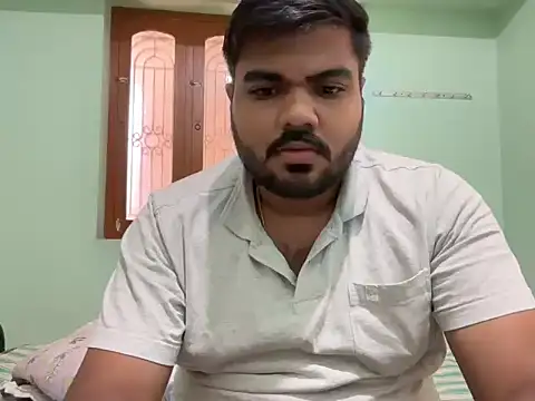 Romeo Sam2 online show from October 31, 9:21 am