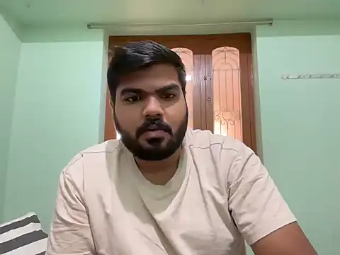 Romeo Sam2 online show from November 17, 3:45 am