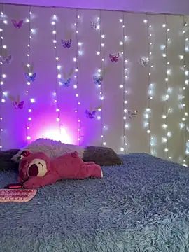 Snapshot of Candyyy_11 chatting on October 29, 7:48 pm Candyyy 11 online show from October 29, 7:48 pm