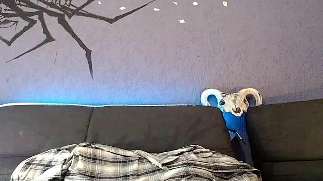 Snapshot of Kuregari_xs chatting on October 10, 6:01 am Kuregari xs online show from October 10, 6:01 am