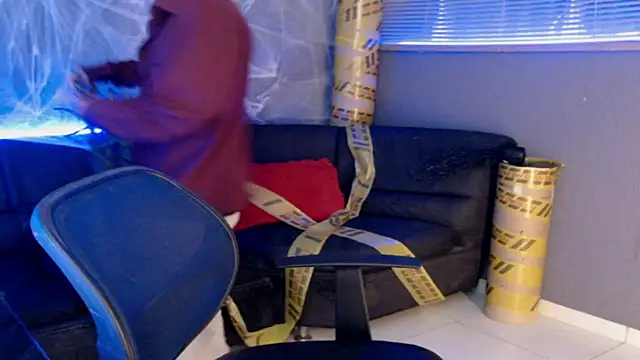 Snapshot of Kuregari_xs chatting on October 30, 3:30 am Kuregari xs online show from October 30, 3:30 am