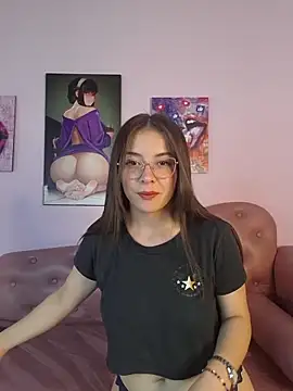 EmmaValencia  online show from February 9, 9:41 pm