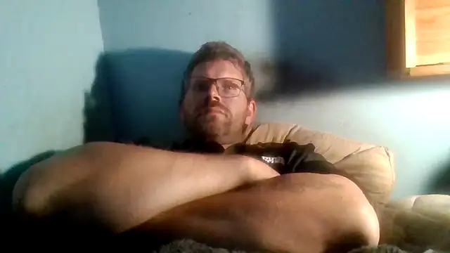 Snapshot of bigdickdaddy6911 chatting on October 23, 2:22 am bigdickdaddy6911 online show from October 23, 2:22 am