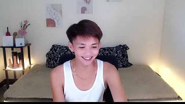 Snapshot of Wild_Prince69 chatting on October 28, 1:14 pm Wild Prince69 online show from October 28, 1:14 pm