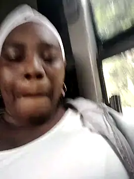 Snapshot of Alaya-15 chatting on December 17, 4:13 pm Alaya-15 online show from December 17, 4:13 pm