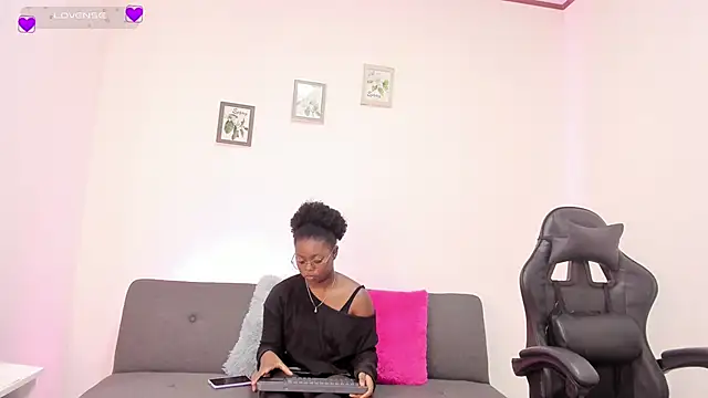 staicy26 online show from May 20, 2:12 pm