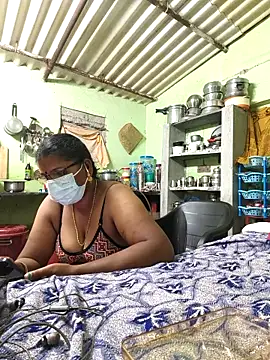 Snapshot of Tamilselviroja- chatting on March 5, 4:58 pm Tamilselviroja- online show from March 5, 4:58 pm