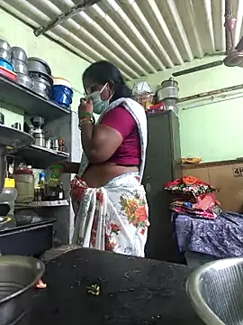 Snapshot of Tamilselviroja- chatting on March 28, 3:11 pm Tamilselviroja- online show from March 28, 3:11 pm