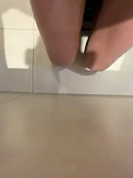 heet1998 online show from January 7, 2:58 am