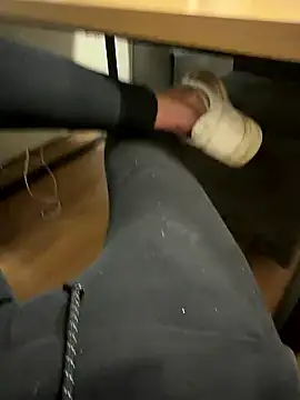 heet1998 online show from January 17, 6:44 pm