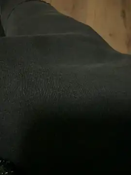 Snapshot of heet1998 chatting on March 17, 9:56 am heet1998 online show from March 17, 9:56 am