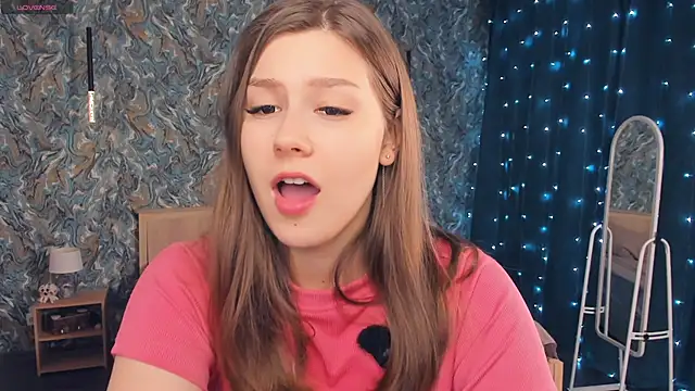 MondoNeko online show from December 18, 7:14 am