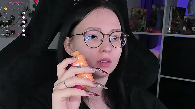 power robynn online show from October 29, 12:40 pm