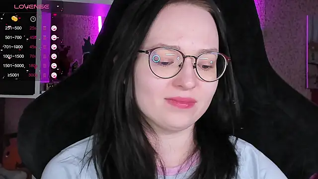 power robynn online show from March 15, 4:57 pm