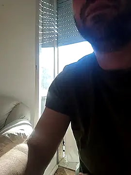 Snapshot of thonyx93 chatting on November 17, 11:05 am thonyx93 online show from November 17, 11:05 am