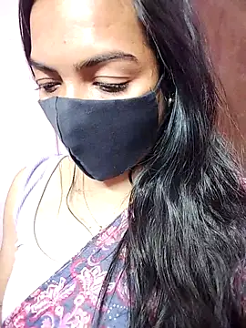 Tamil Hot Shasi online show from December 21, 5:42 pm