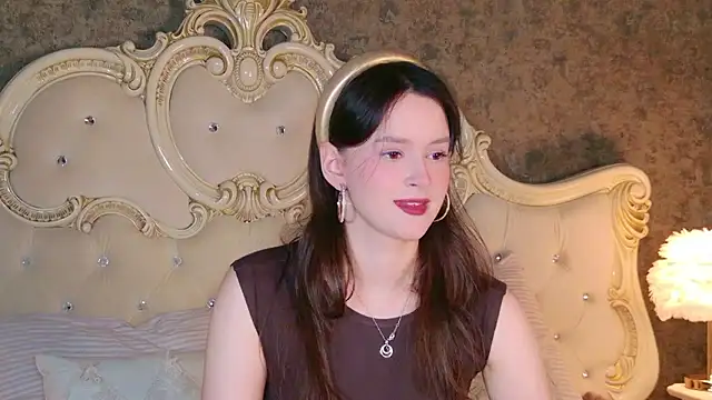 Snapshot of EvaSwen chatting on January 11, 8:58 pm EvaSwen online show from January 11, 8:58 pm