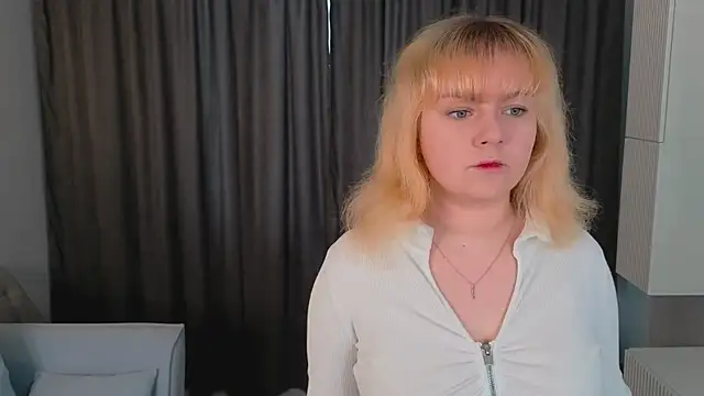 Sharon Riley  online show from September 29, 6:18 am