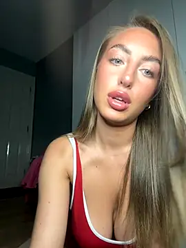 Cecebunnyy online show from September 29, 8:02 pm