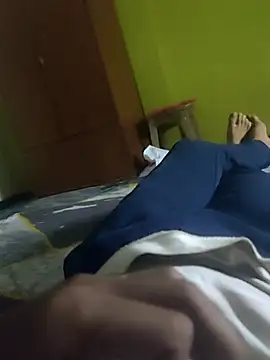 Hhhggghrrr3219 online show from September 29, 1:05 pm